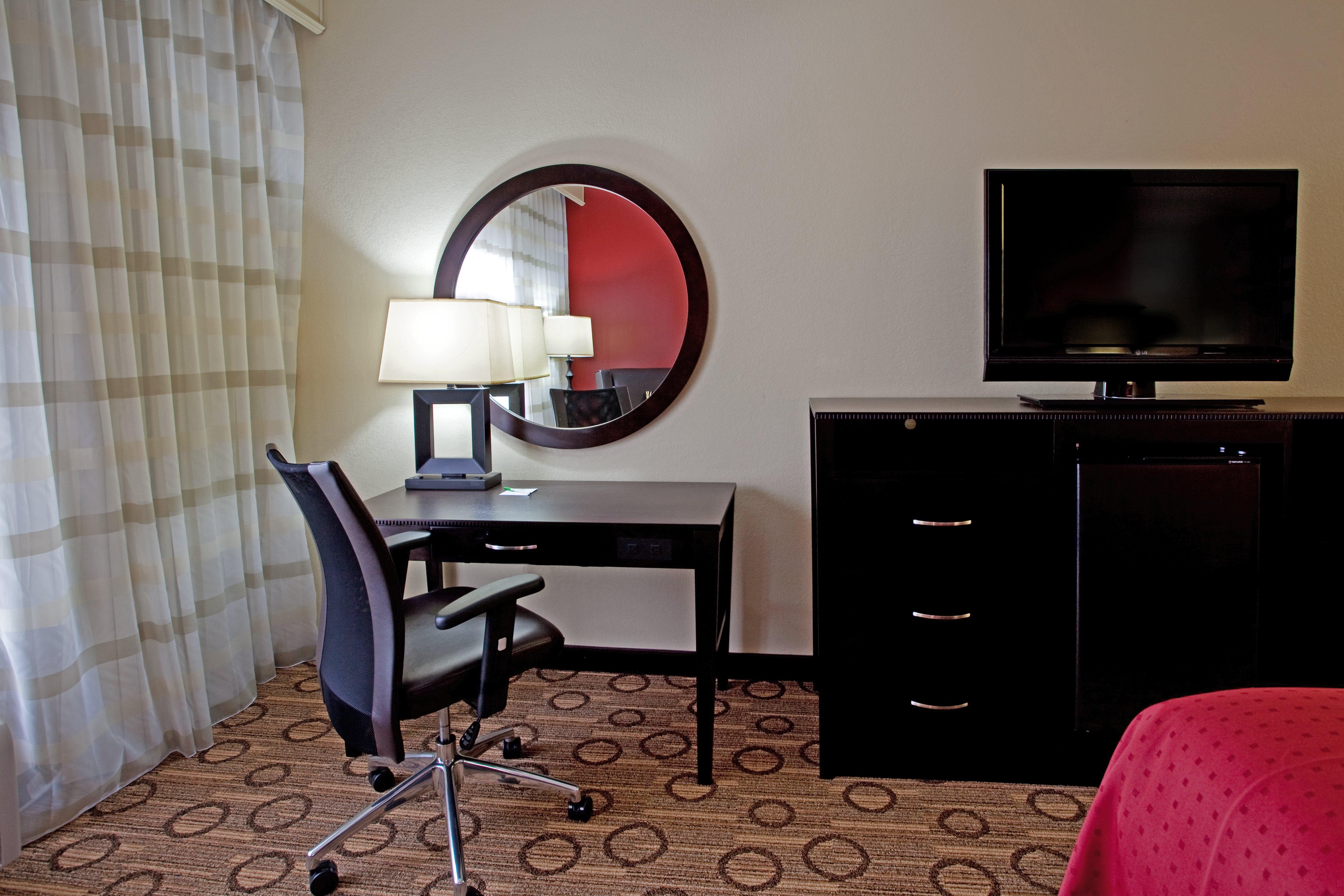 Holiday Inn Anderson By Ihg Стая снимка