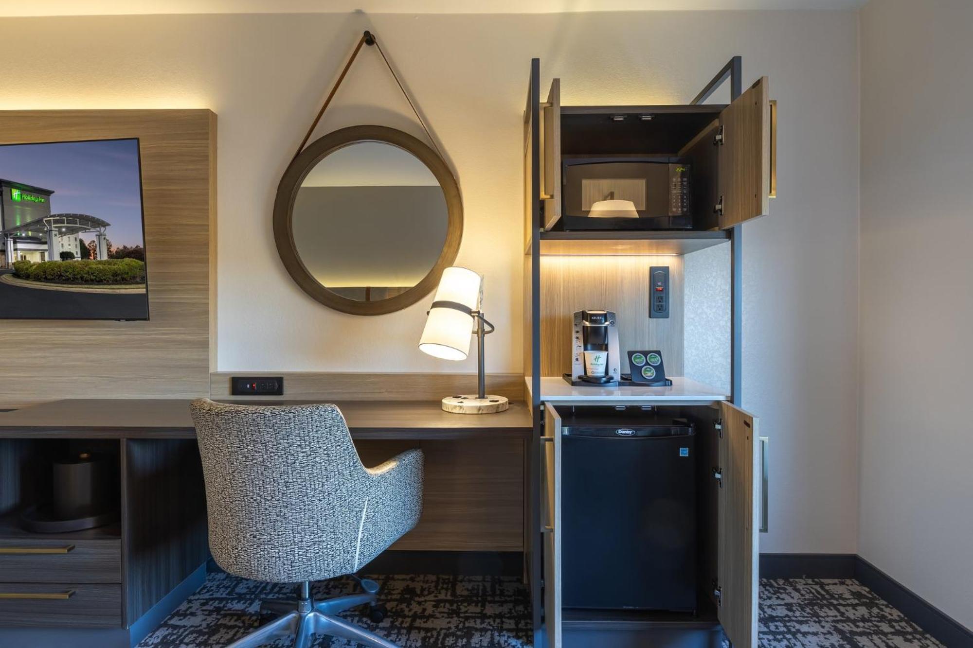 Holiday Inn Anderson By Ihg Екстериор снимка