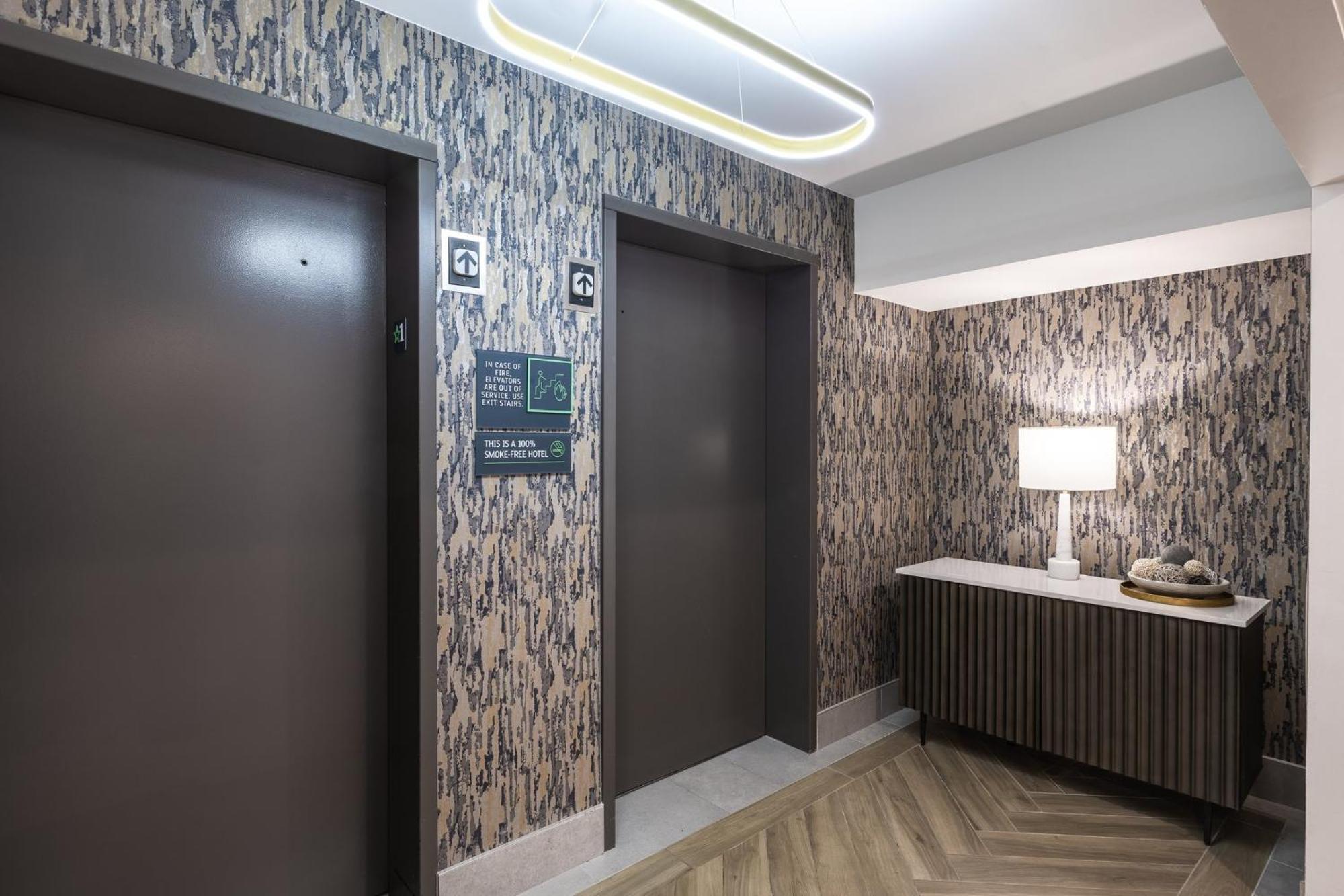 Holiday Inn Anderson By Ihg Екстериор снимка