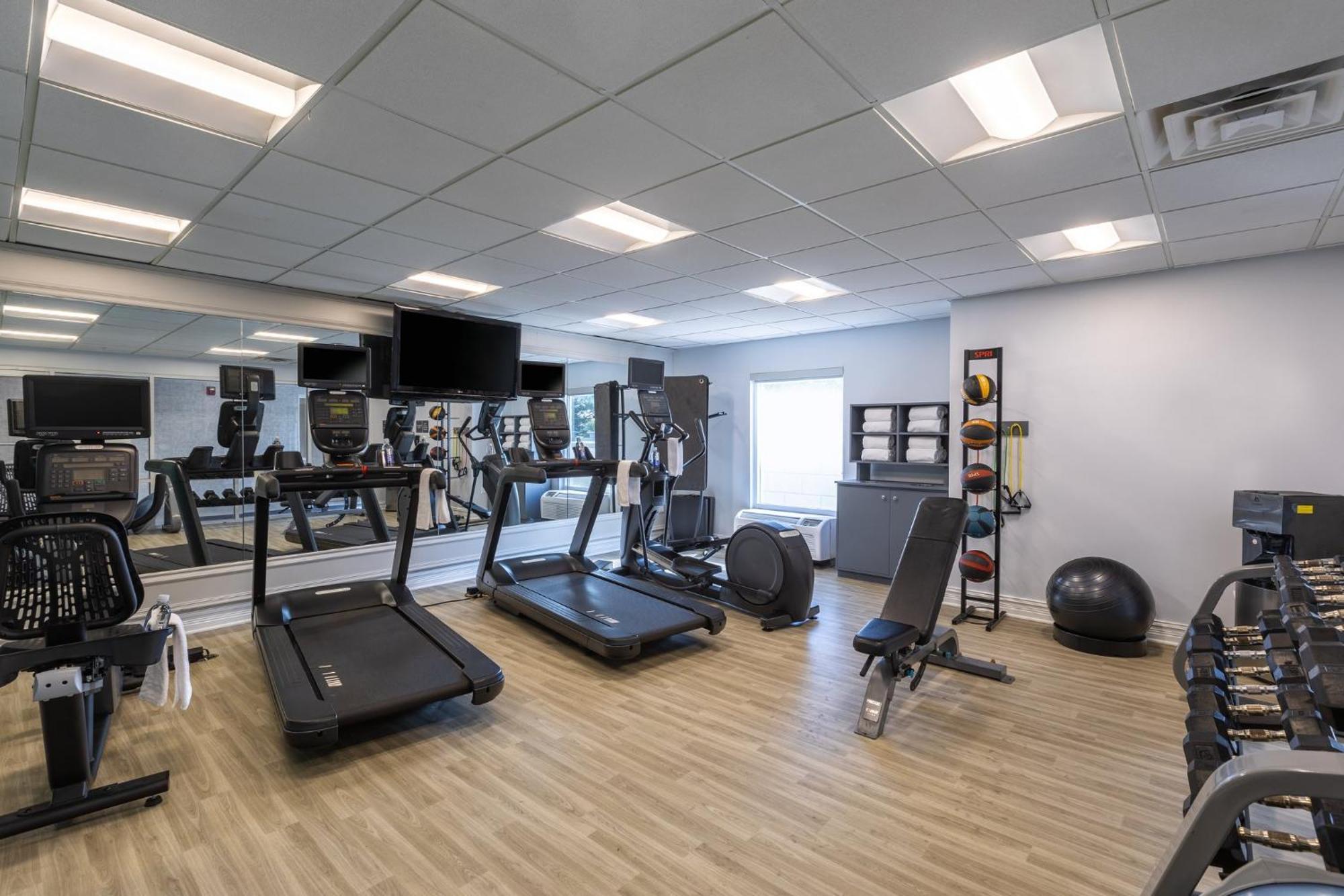Holiday Inn Anderson By Ihg Екстериор снимка